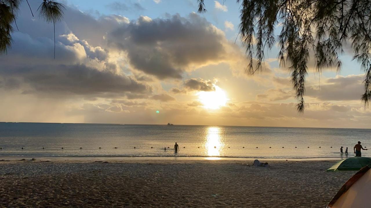 Splendide 2 Chambres A 5 Min De La Plage Mont-Choisy Bagian luar foto